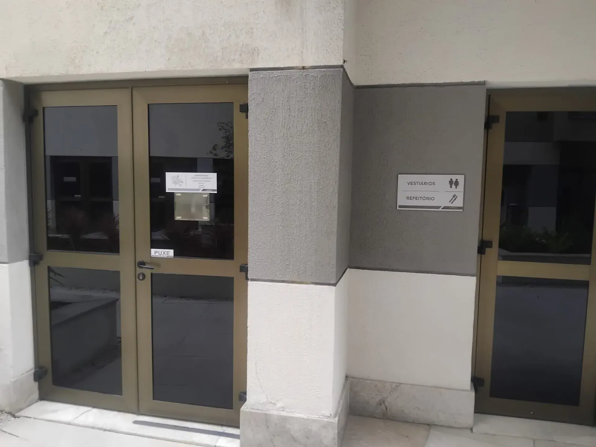 Apartamento sem mobília com 3 quartos e 3 banheiros — photo 29