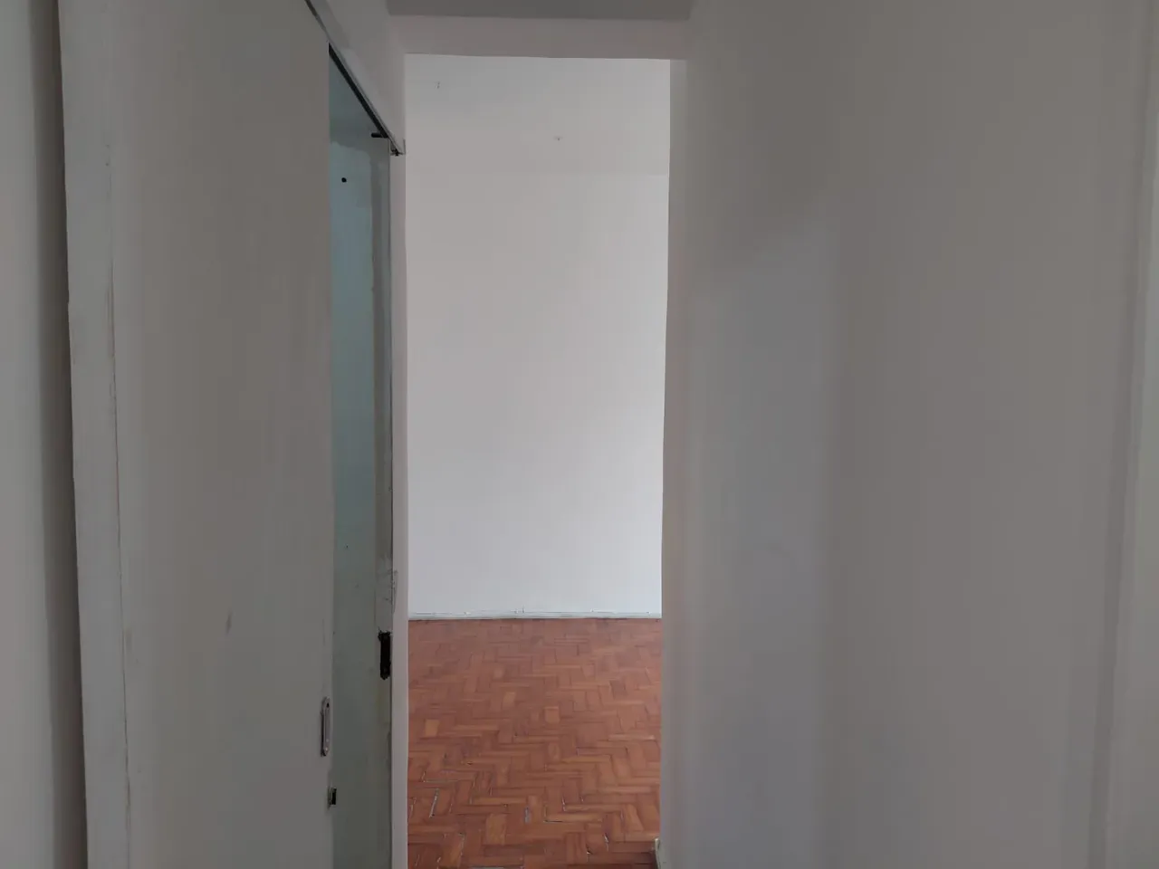 Ванна и 2 спальни: квартира 60 м² — photo 16