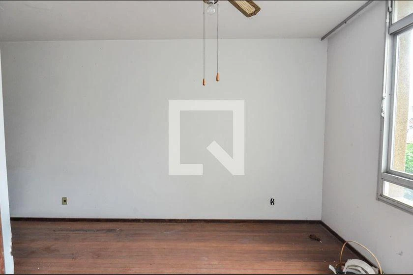 1000 m² house with 6 bedrooms and 1 en-suite — photo 28