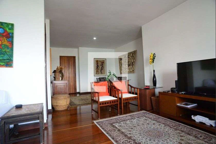 139 m² apartment with glassed-in balcony and 2 parking spots — photo 23