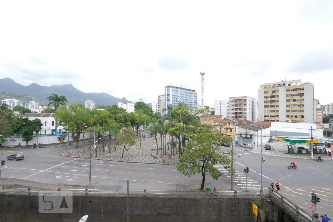 Mountain view in a one-bedroom apartment, 40 m² — photo 5