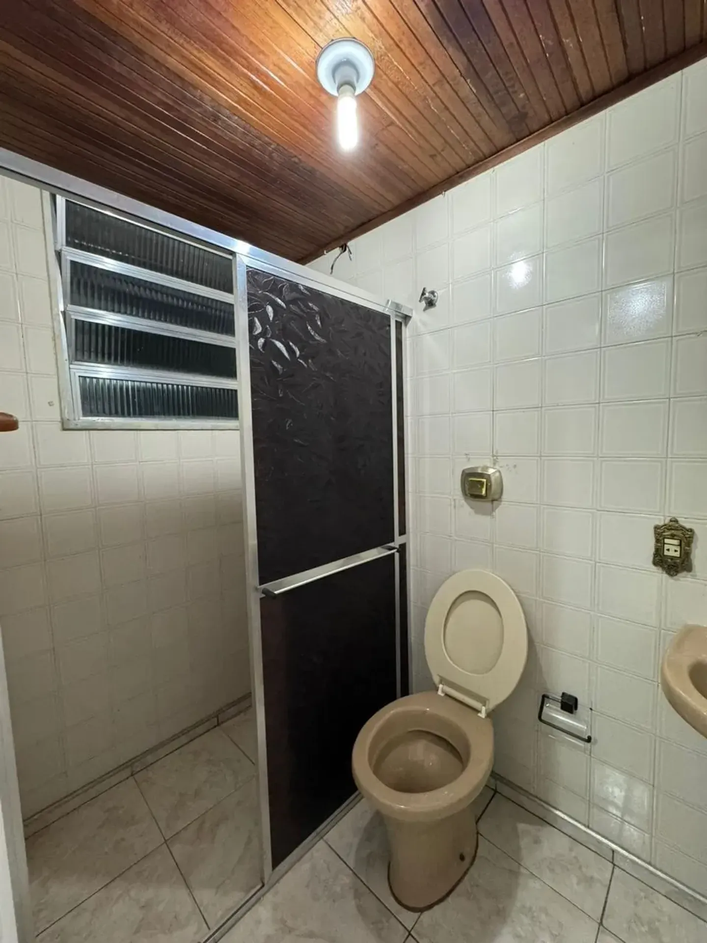 Unfurnished apartment with 2 bedrooms and 2 bathrooms — photo 22