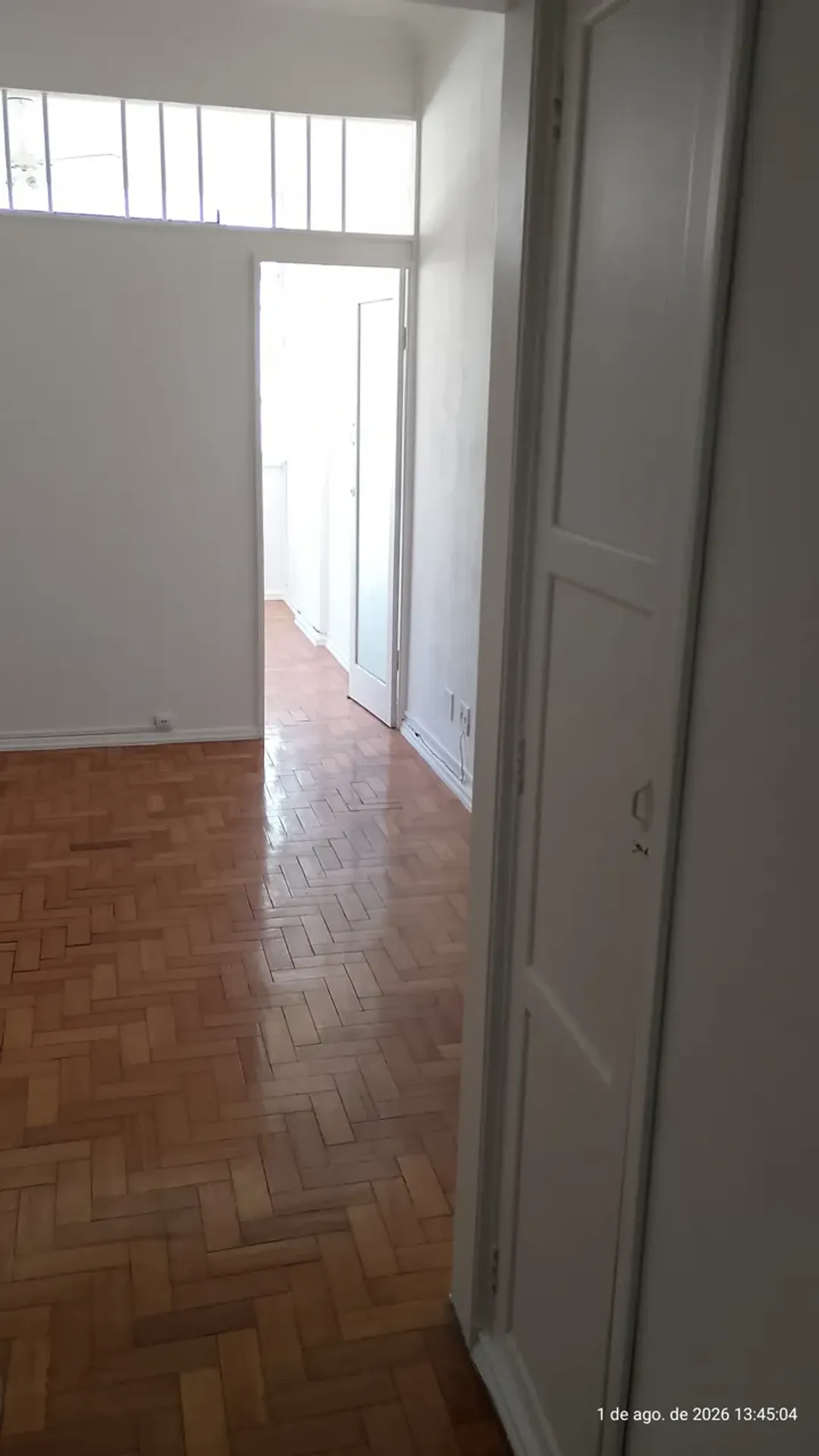 Unfurnished 1-bedroom apartment with 2 bathrooms — photo 15