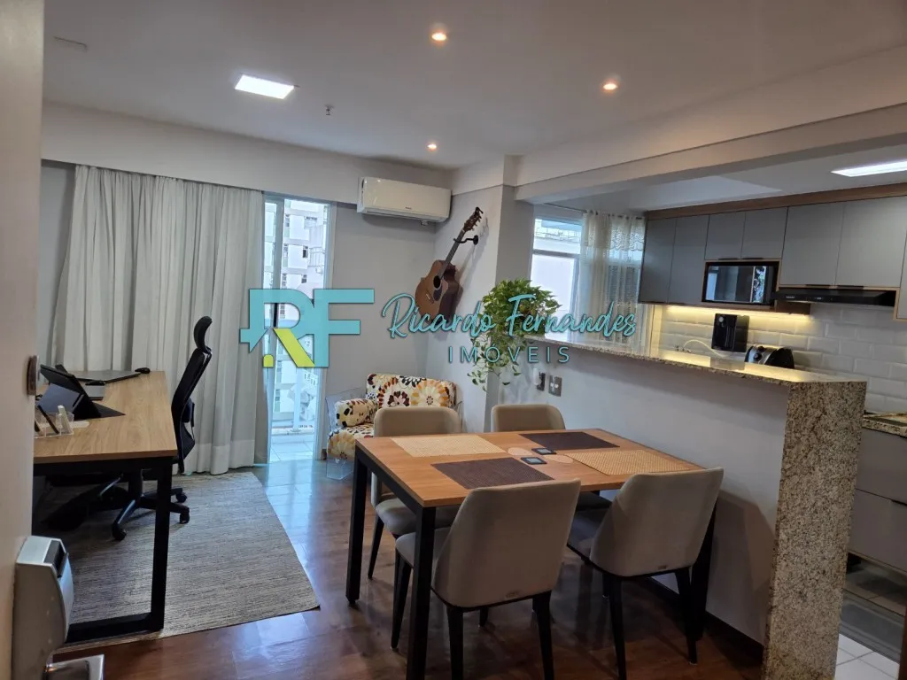 Furnished 1-bedroom apartment with open-plan kitchen — photo 15