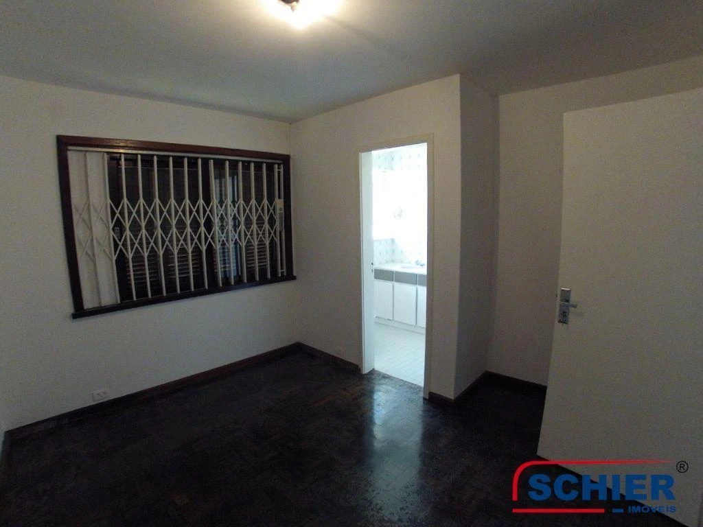 Casa térrea com 5 quartos e 10 vagas no total — photo 7