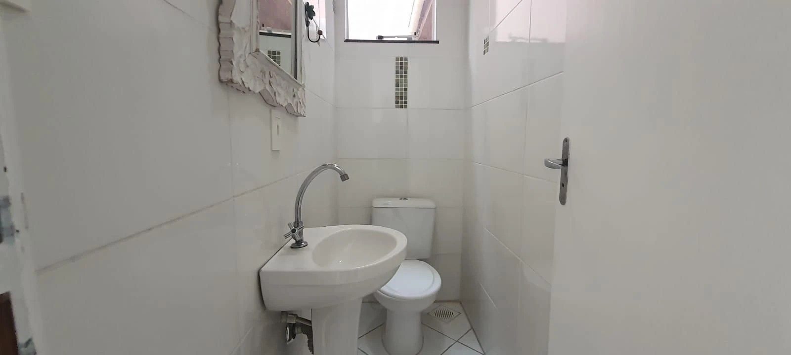 3-bedroom house with 4 bathrooms and 1 parking spot — photo 9