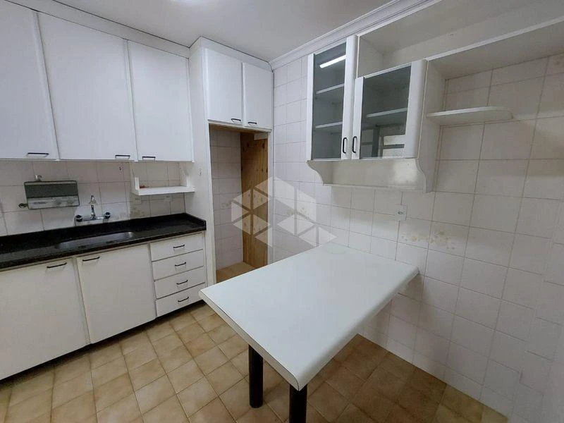 Apartamento de 2 quartos com espaço de home office, Centro