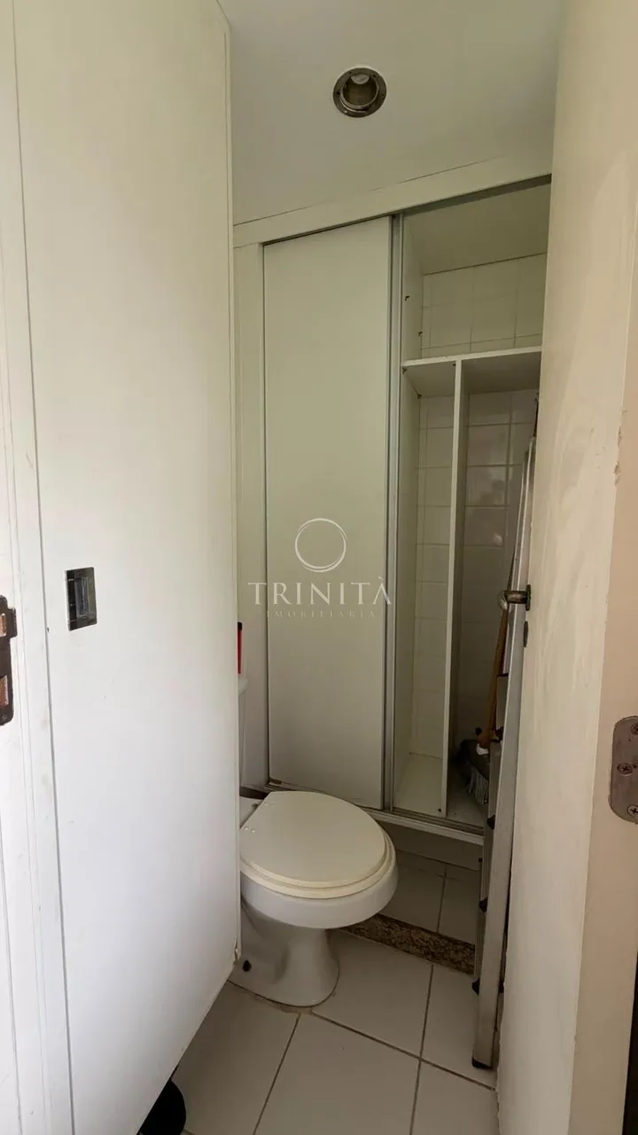 Furnished 2-bedroom apartment with closed balcony — photo 16