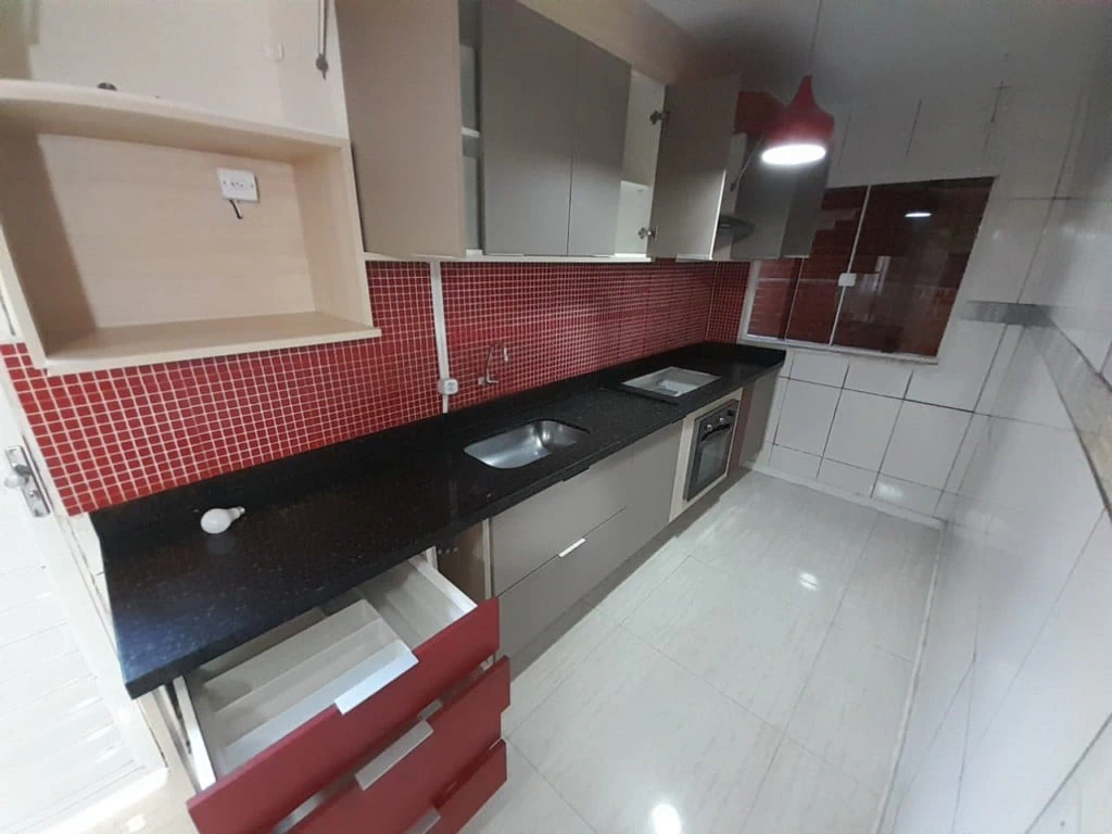 Дом без мебели с 3 спальнями 196 м² и парковкой — photo 3