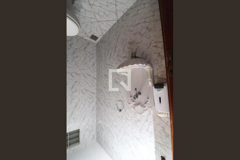 Будинок на 4 спальні з власними ванними 540 м² — photo 43