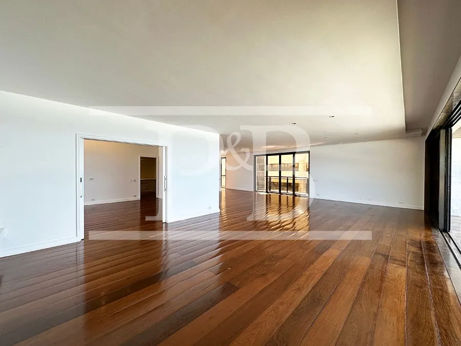 Квартира з 4 спальнями та балконом 410 м² — photo 8