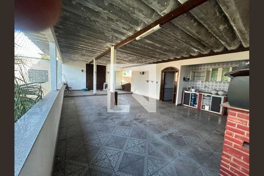 Casa com 3 quartos e 6 vagas de garagem — photo 15