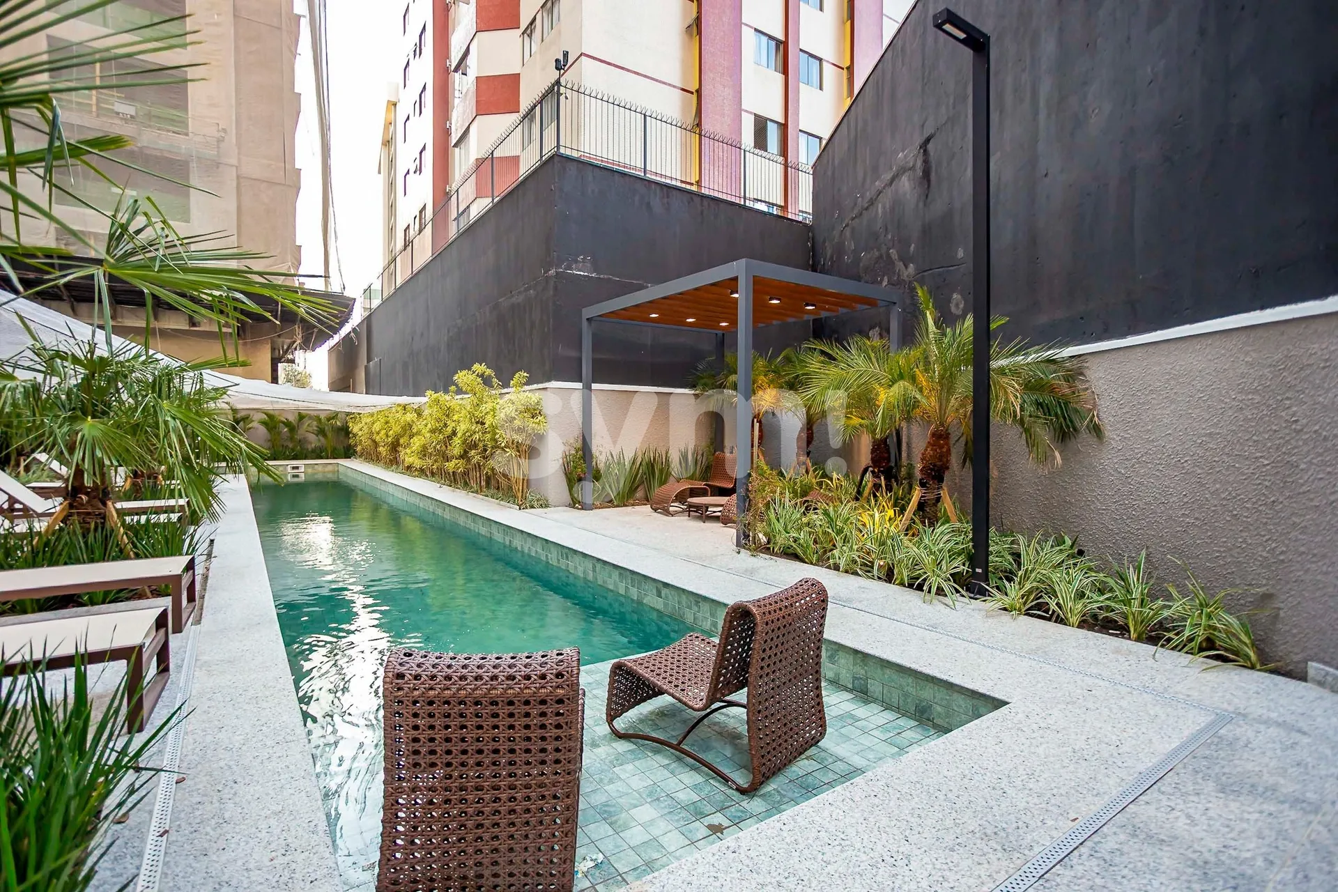 Apartamento mobiliado com 1 quarto e varanda, 43 m² — photo 27
