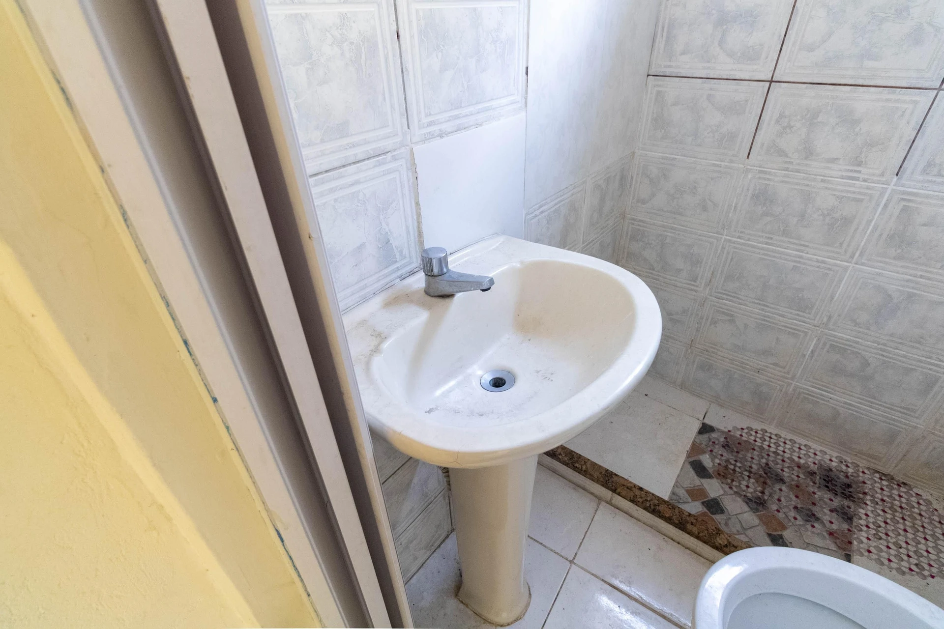 Casa sin amueblar con 1 dormitorio y 1 baño — photo 18