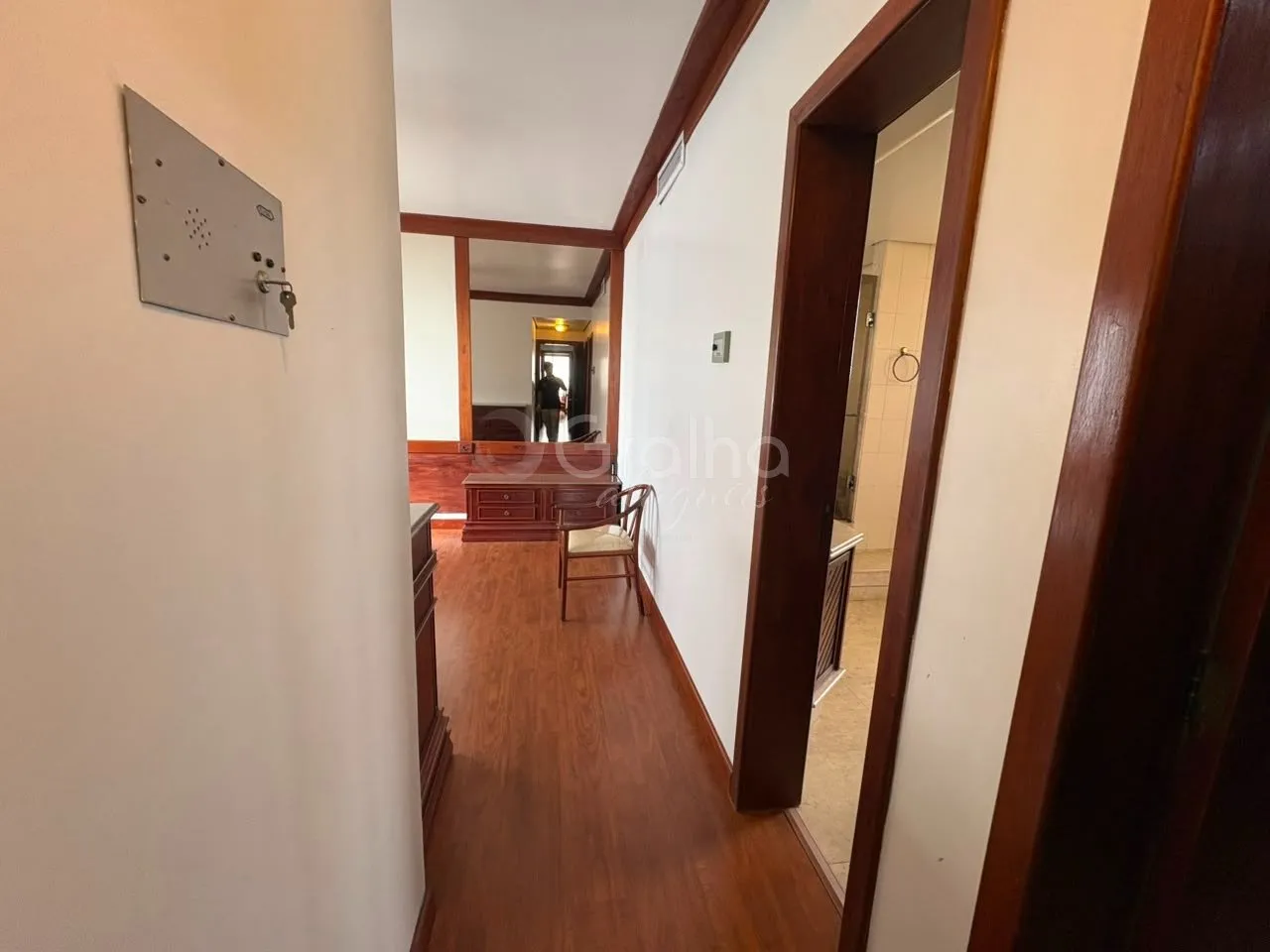 3-bedroom apartment with 446 m² and 2 parking spots — photo 56