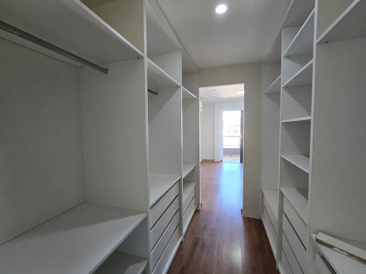 Casa para aluguel 330 m² com 4 quartos e cozinha americana — photo 8