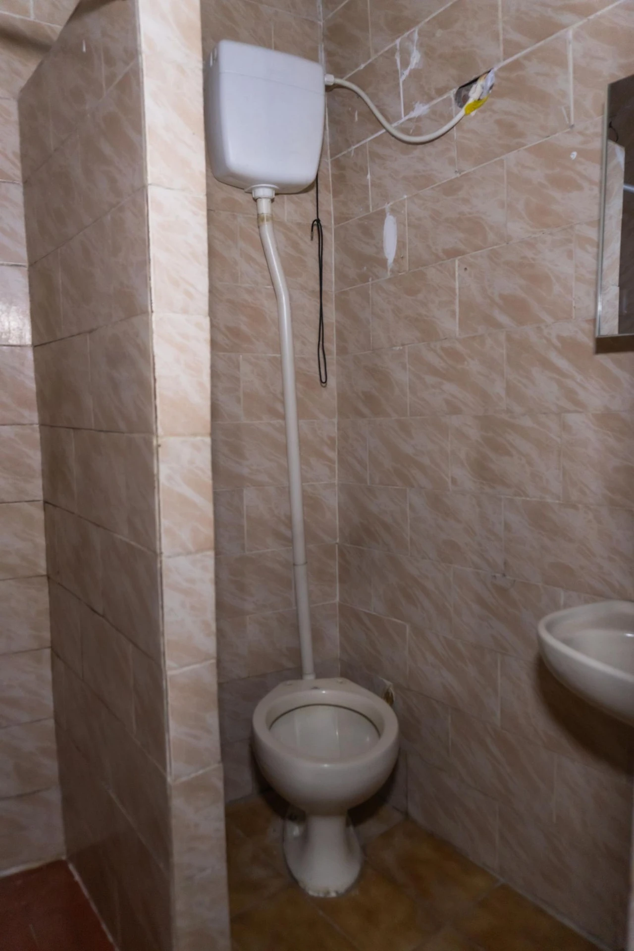 House with 1 bedroom and a separate kitchen — photo 14