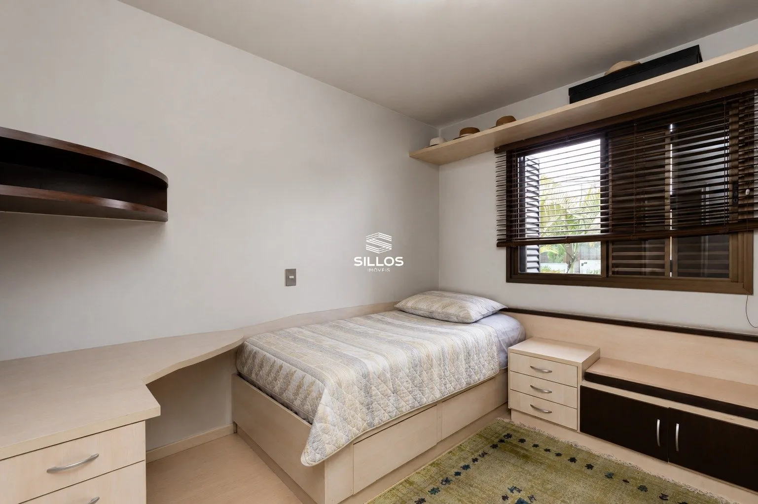 Apartamento para alugar com 262 m², 3 dormitórios e sacada — photo 30