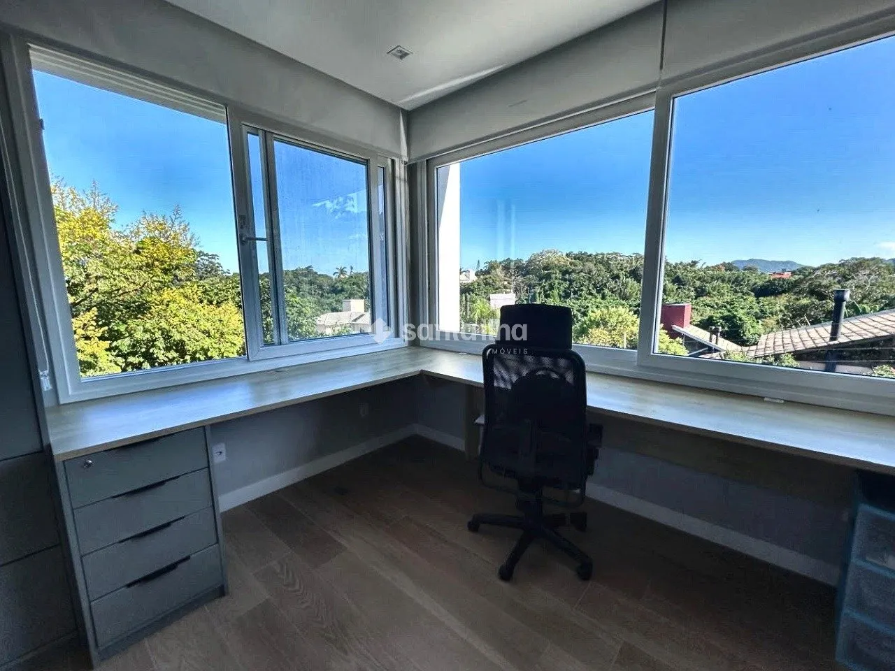 Casa mobiliada com 4 suítes e 4 vagas, 681 m² — photo 5