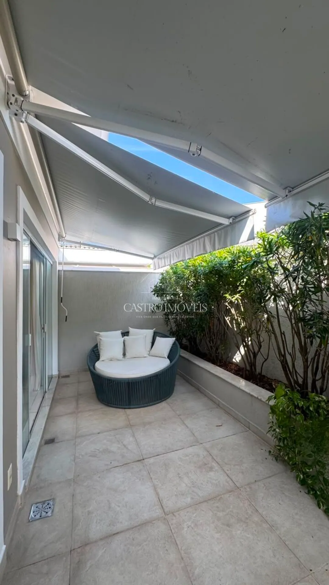 Furnished house with 4 en-suite bedrooms and private garden — photo 34