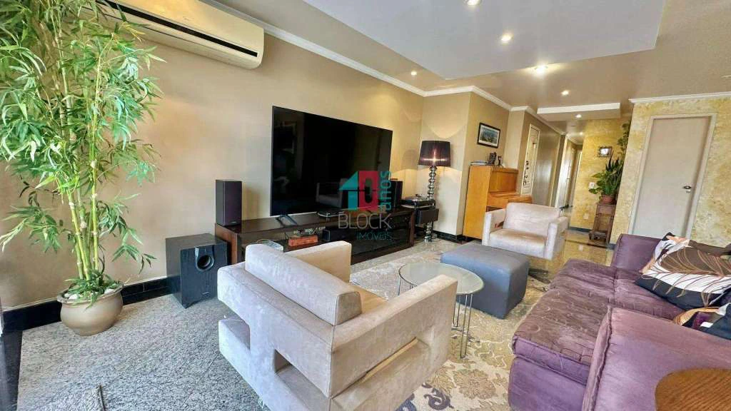 Furnished 3-bedroom apartment with balcony and 3 parking — photo 27