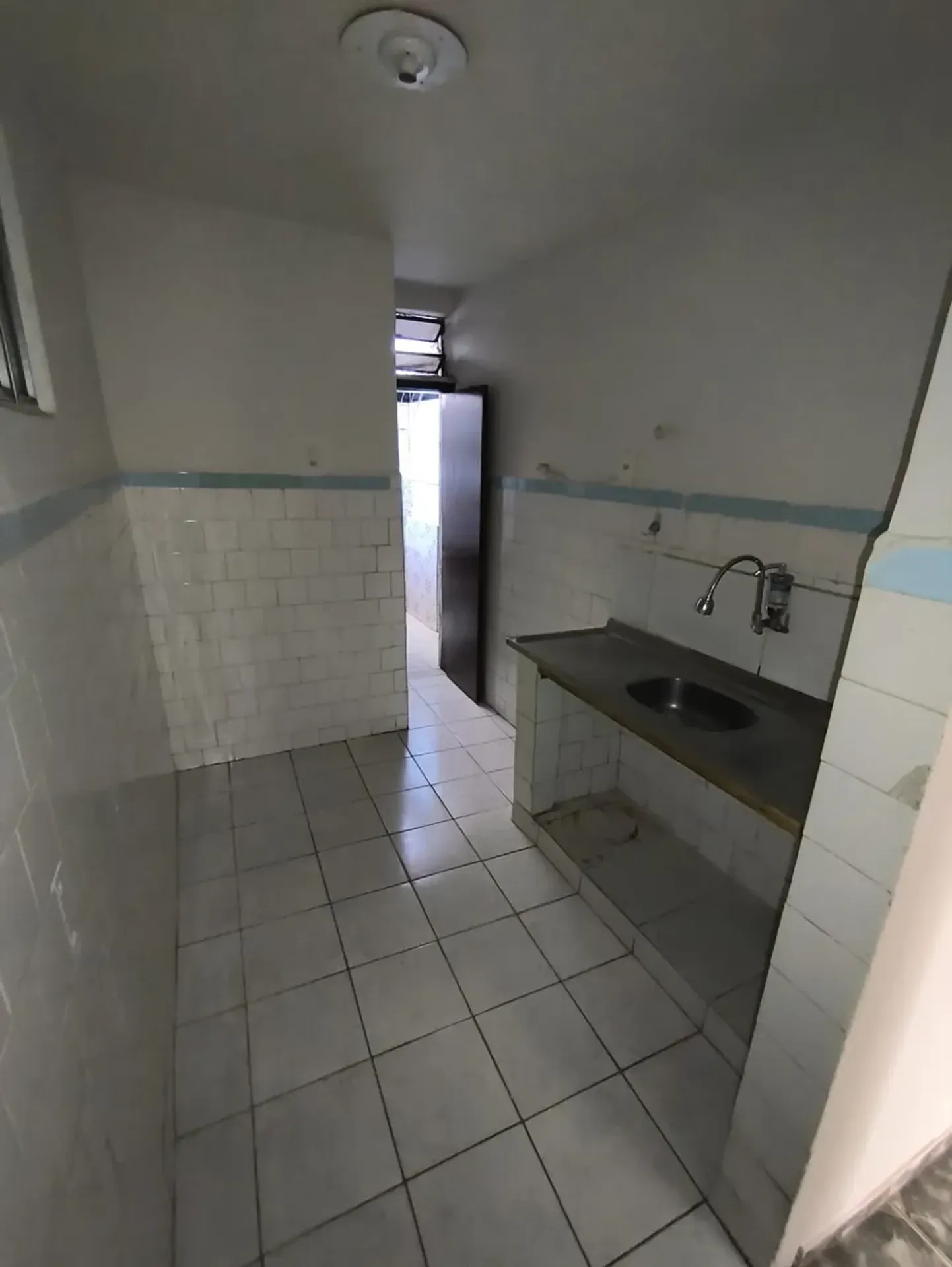 Apartment with 2 bedrooms and a closed kitchen — photo 2