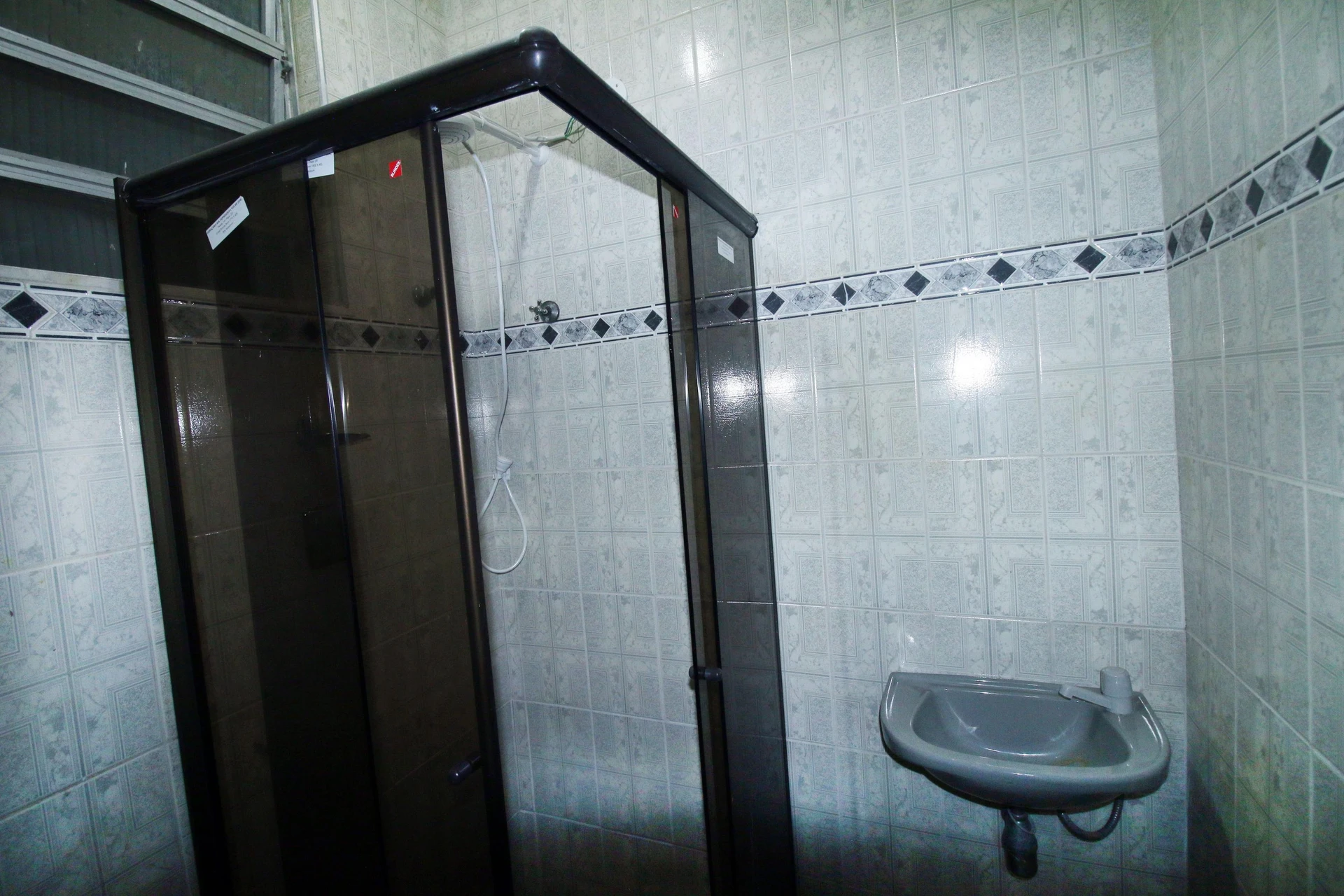 Rental house with 3 en-suite bedrooms and 4 bathrooms — photo 6