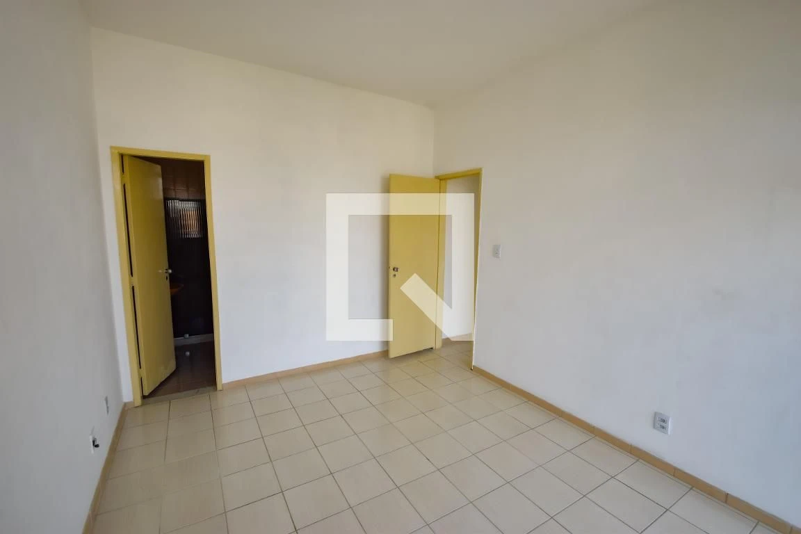 3-bedroom apartment with a mountain view in Rio de Janeiro — photo 41