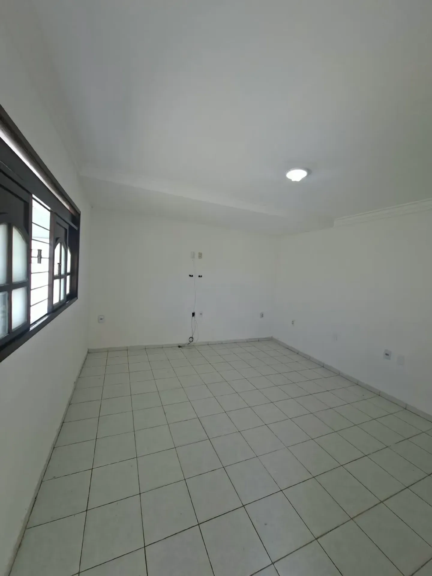 4-bedroom house, 2 with their own bathrooms, 200 m² — photo 6