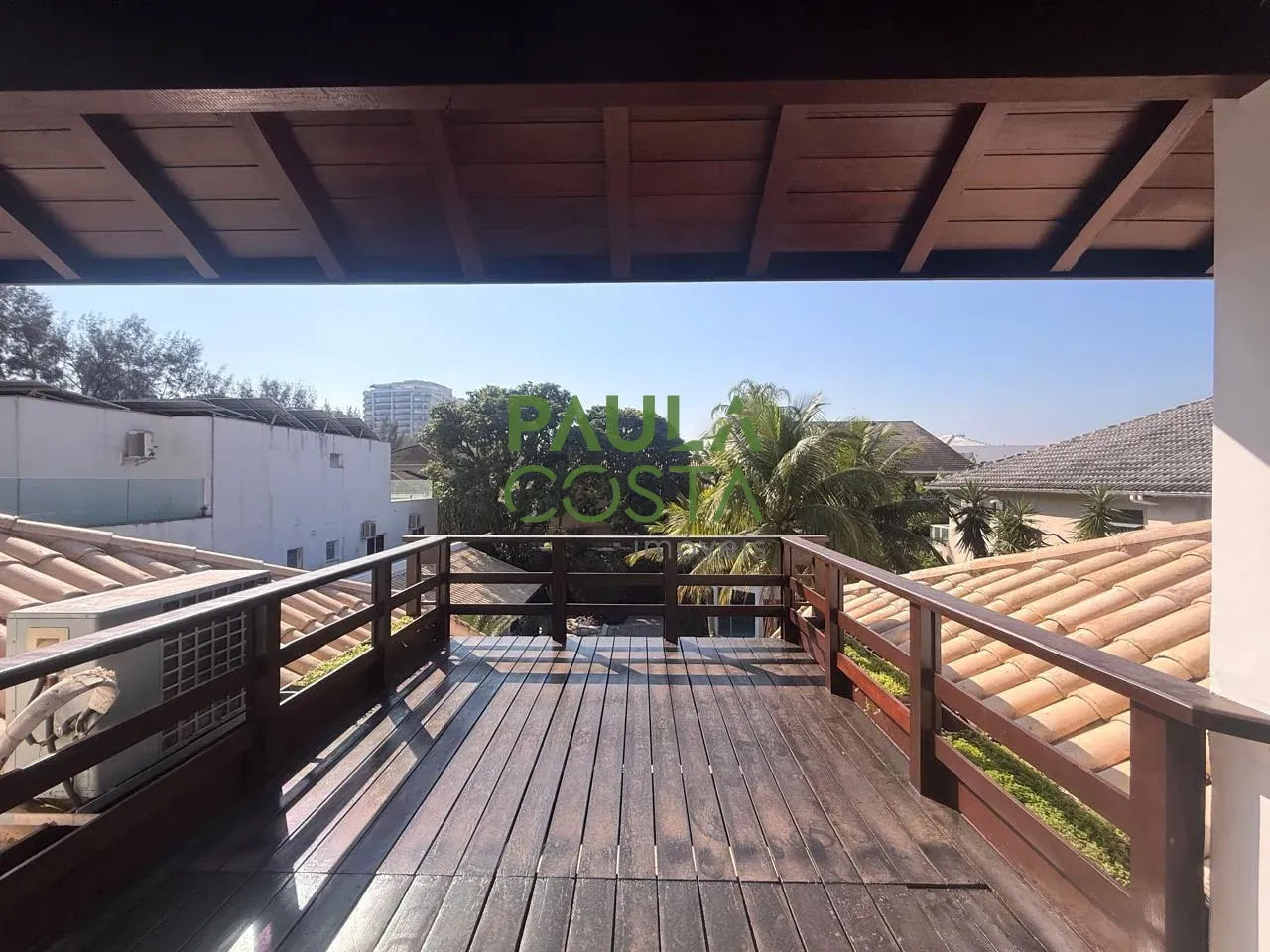 Furnished house with 5 bedrooms and 756 m² plus 4 parking — photo 33