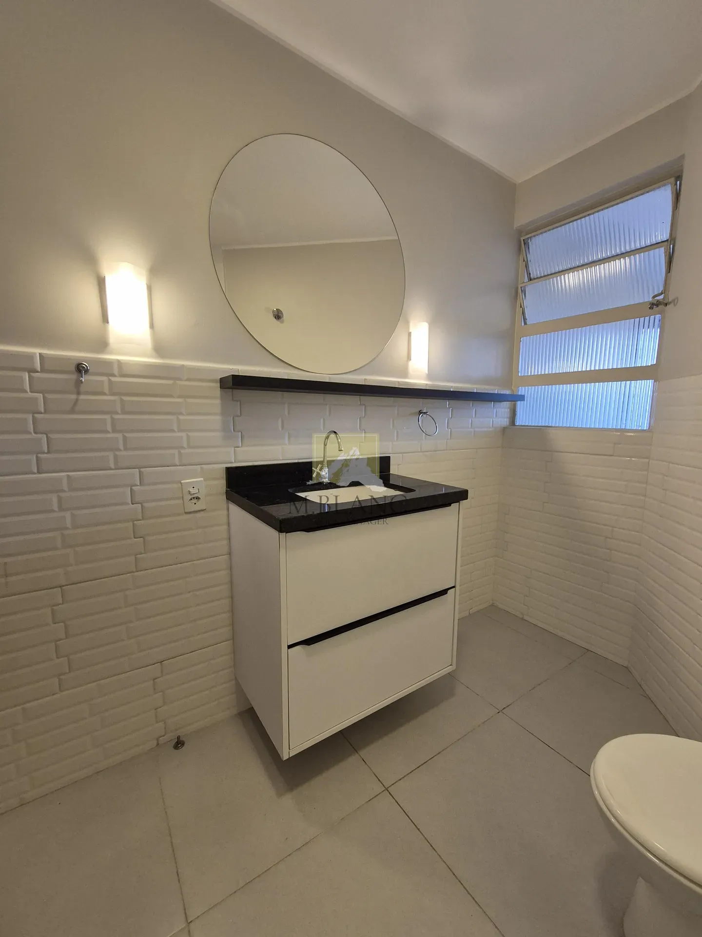 Washing machine in a 2-bedroom apartment, 120 m² — photo 23