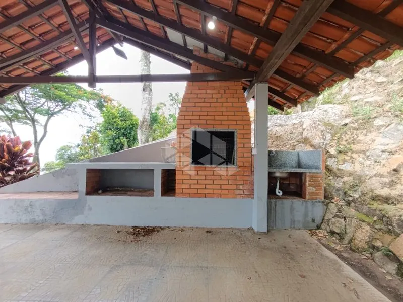 Furnished house with 3 bedrooms and mountain views — photo 35