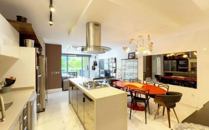 Furnished apartment with 3 en-suite bedrooms and 120 m² — photo 4