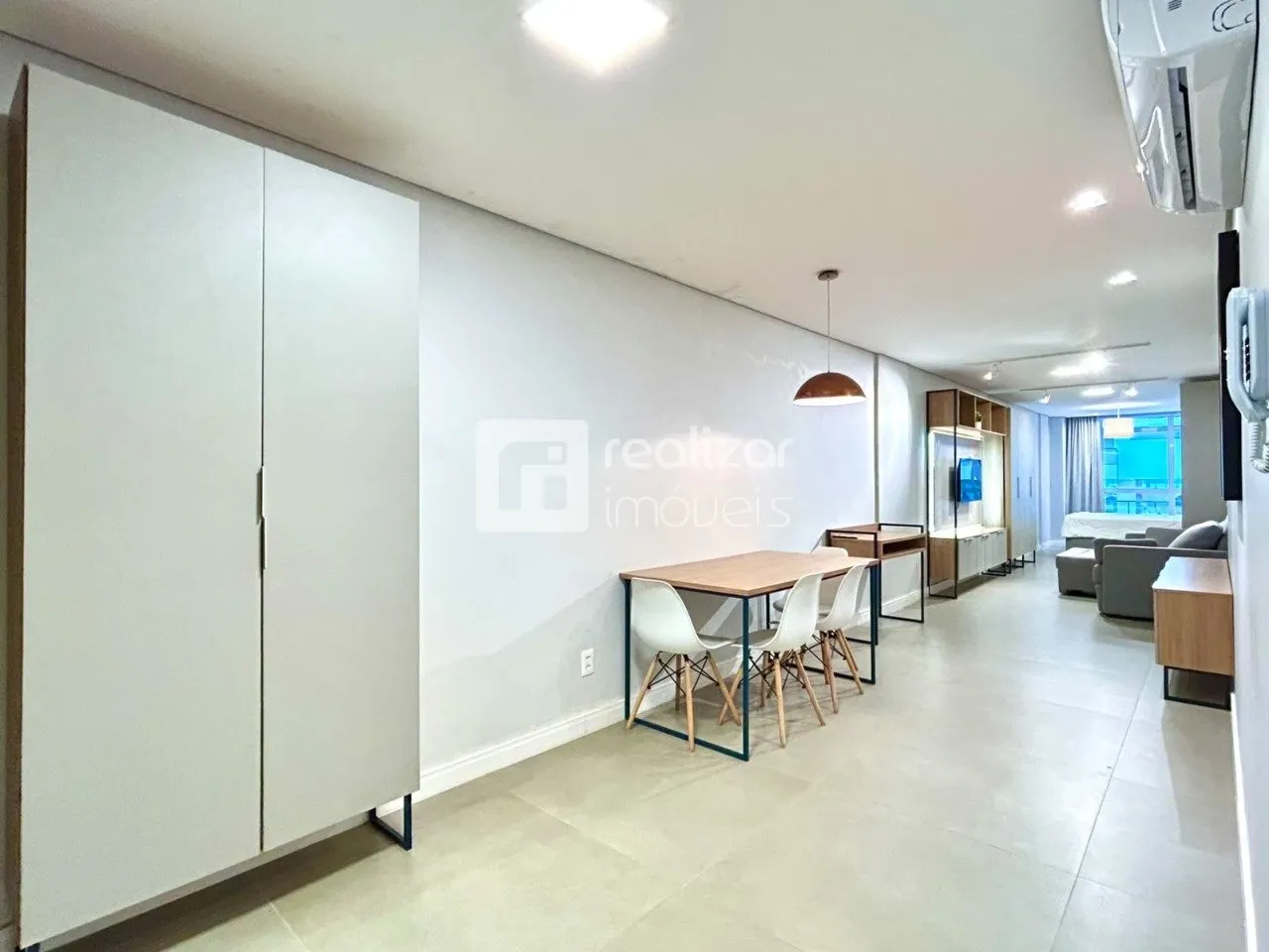 Furnished studio, 46 m² — photo 10