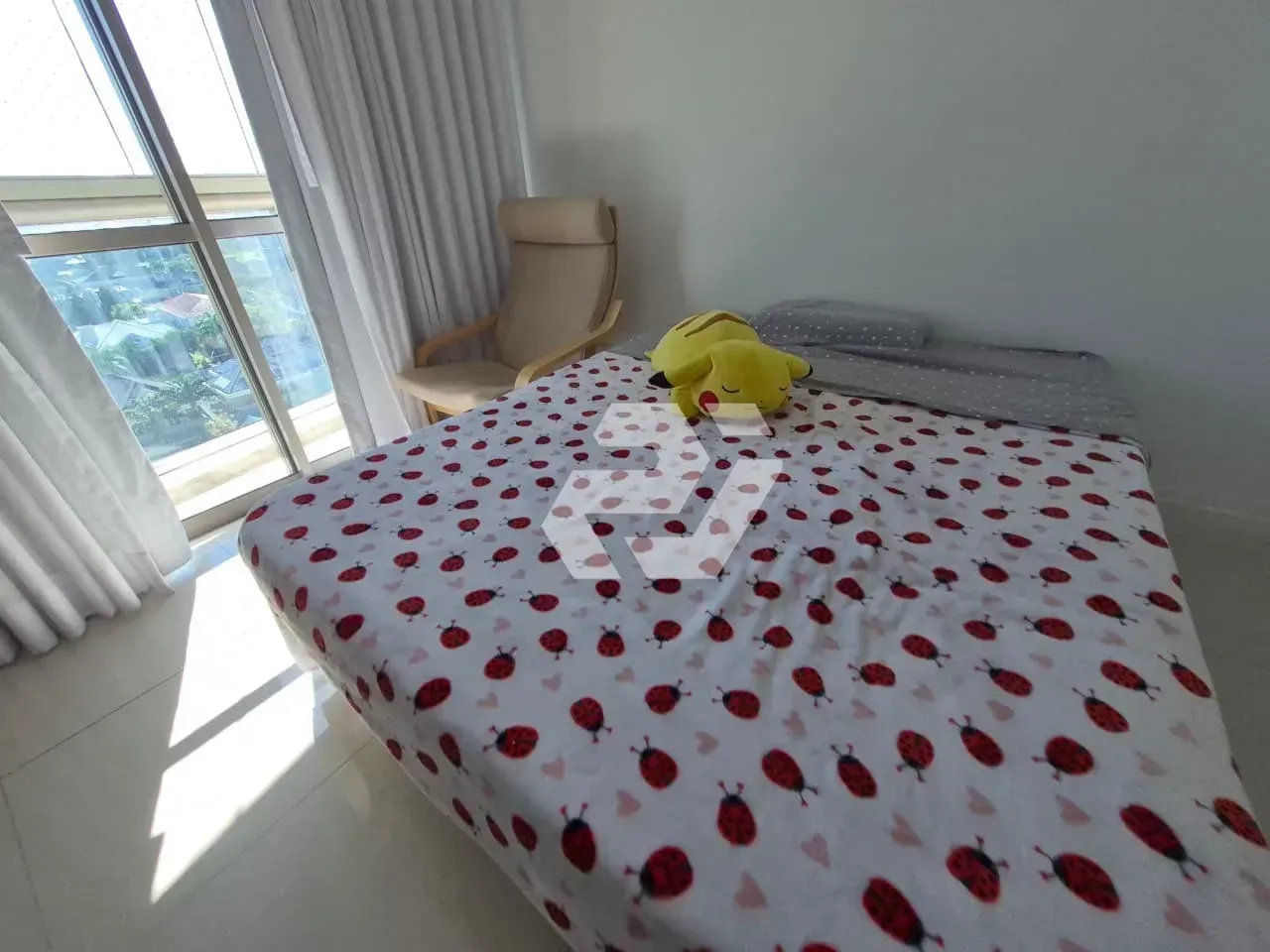 Apartamento mobiliado com 5 quartos e varanda envidraçada — photo 18