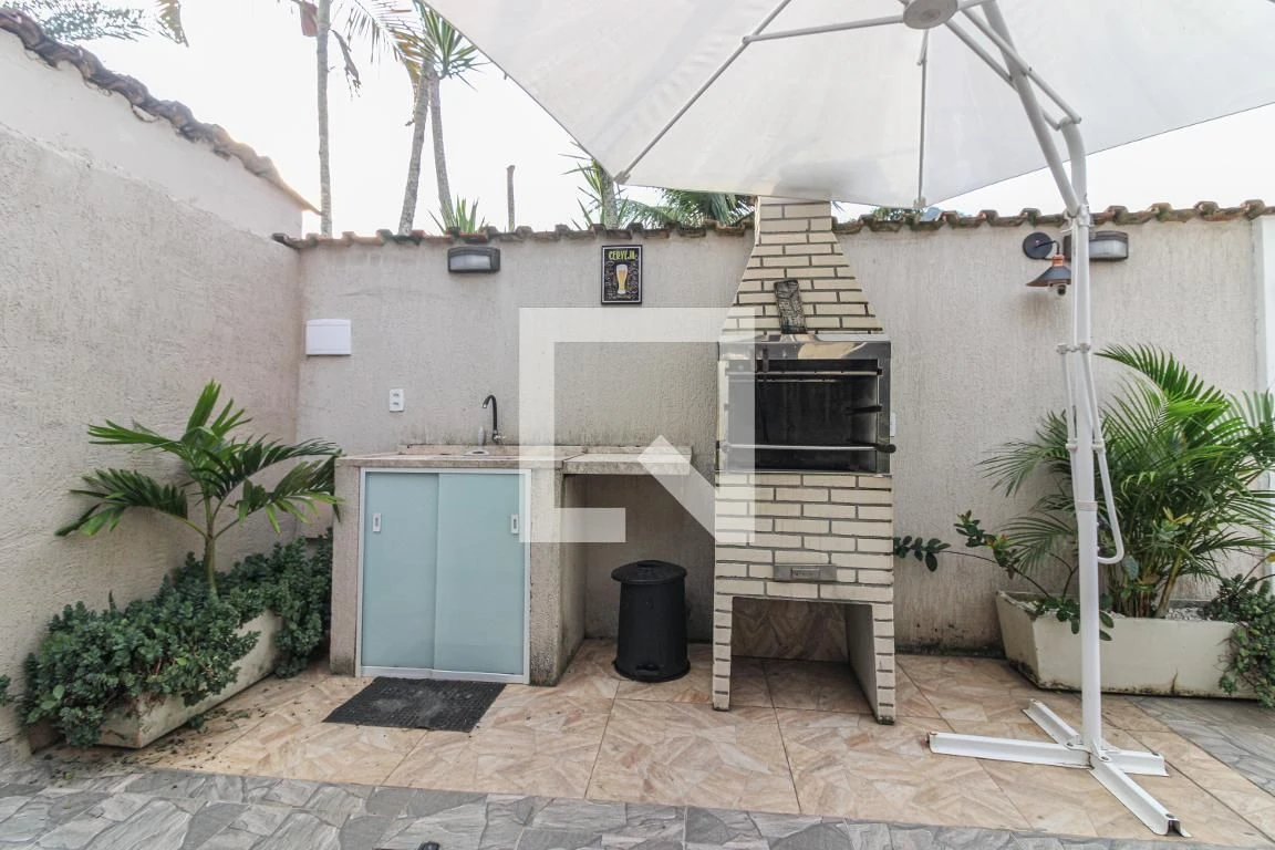 Furnished house with 2 bedrooms and 2 parking spaces — photo 29