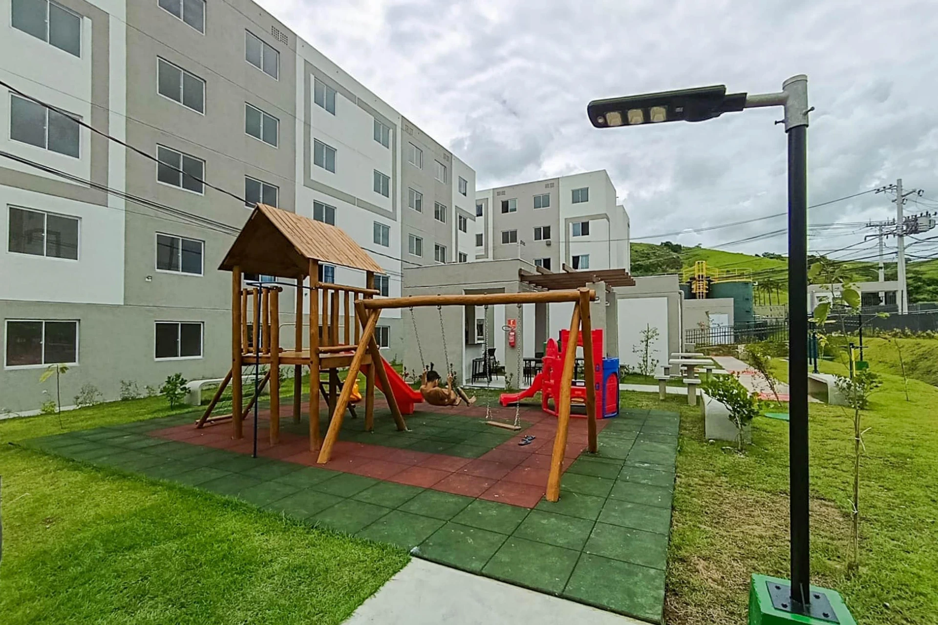 Rental apartment with 2 bedrooms and 1 bathroom — photo 25