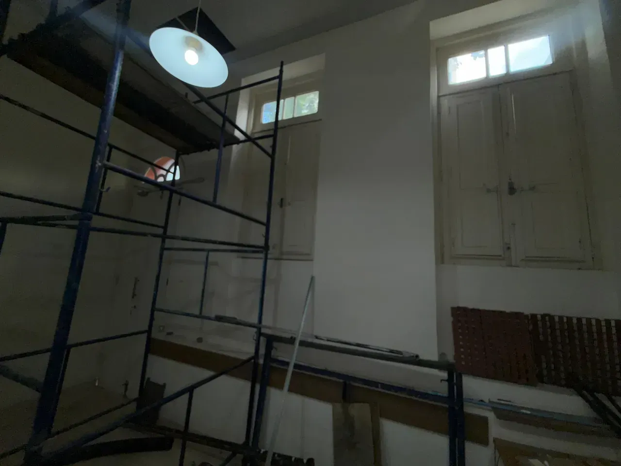Unfurnished house with 4 bedrooms and built-in kitchen — photo 17