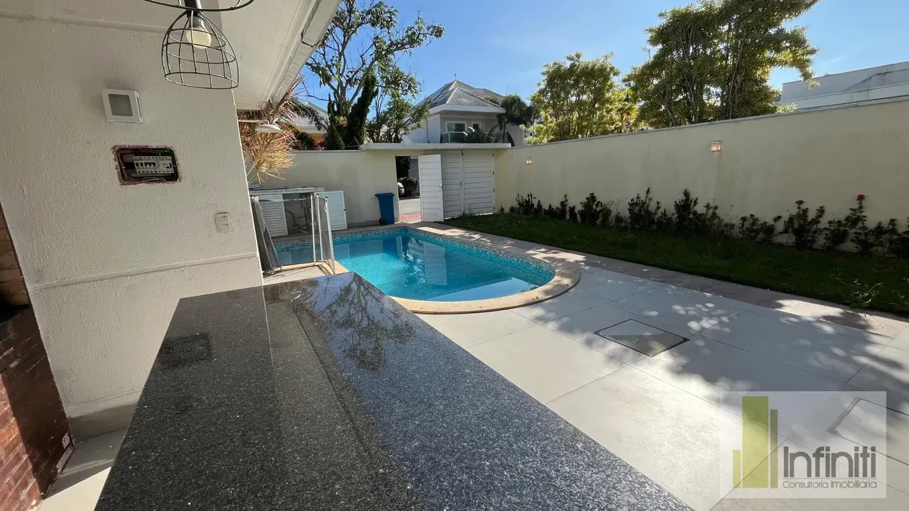 4 quartos e churrasqueira privativa: casa de 350 m² — photo 19