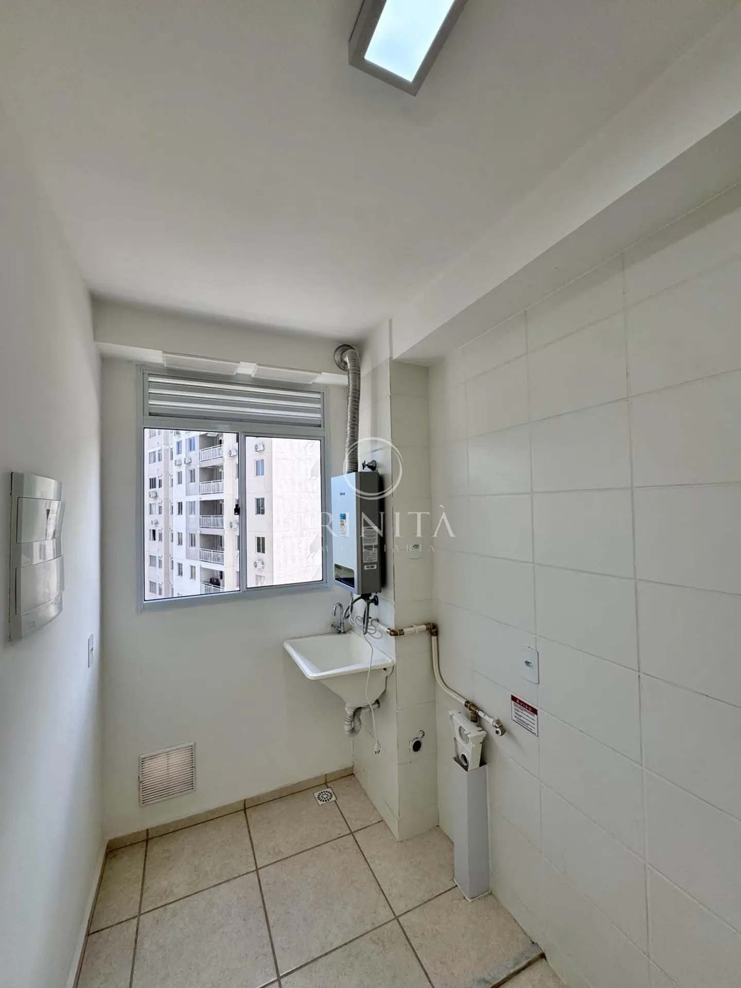 2-bedroom apartment with a mountain view in Rio de Janeiro — photo 38