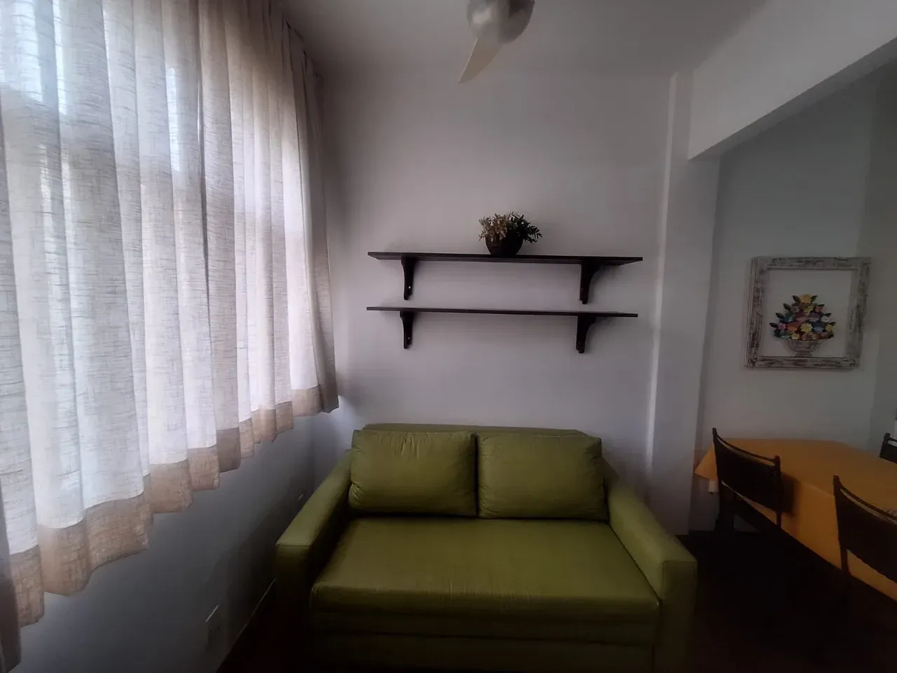 Furnished studio with 25 m², 1 bedroom and 1 bathroom — photo 12