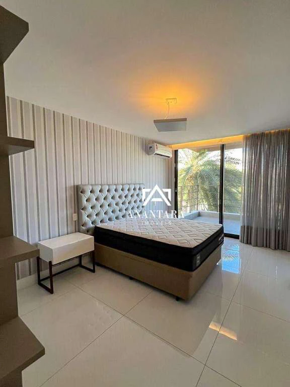 Furnished 980 m² house with 4 en-suite bedrooms — photo 22