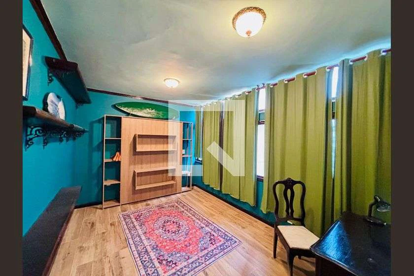 Apartamento de 1 dormitorio de 30 m² con balcón acristalado — photo 6