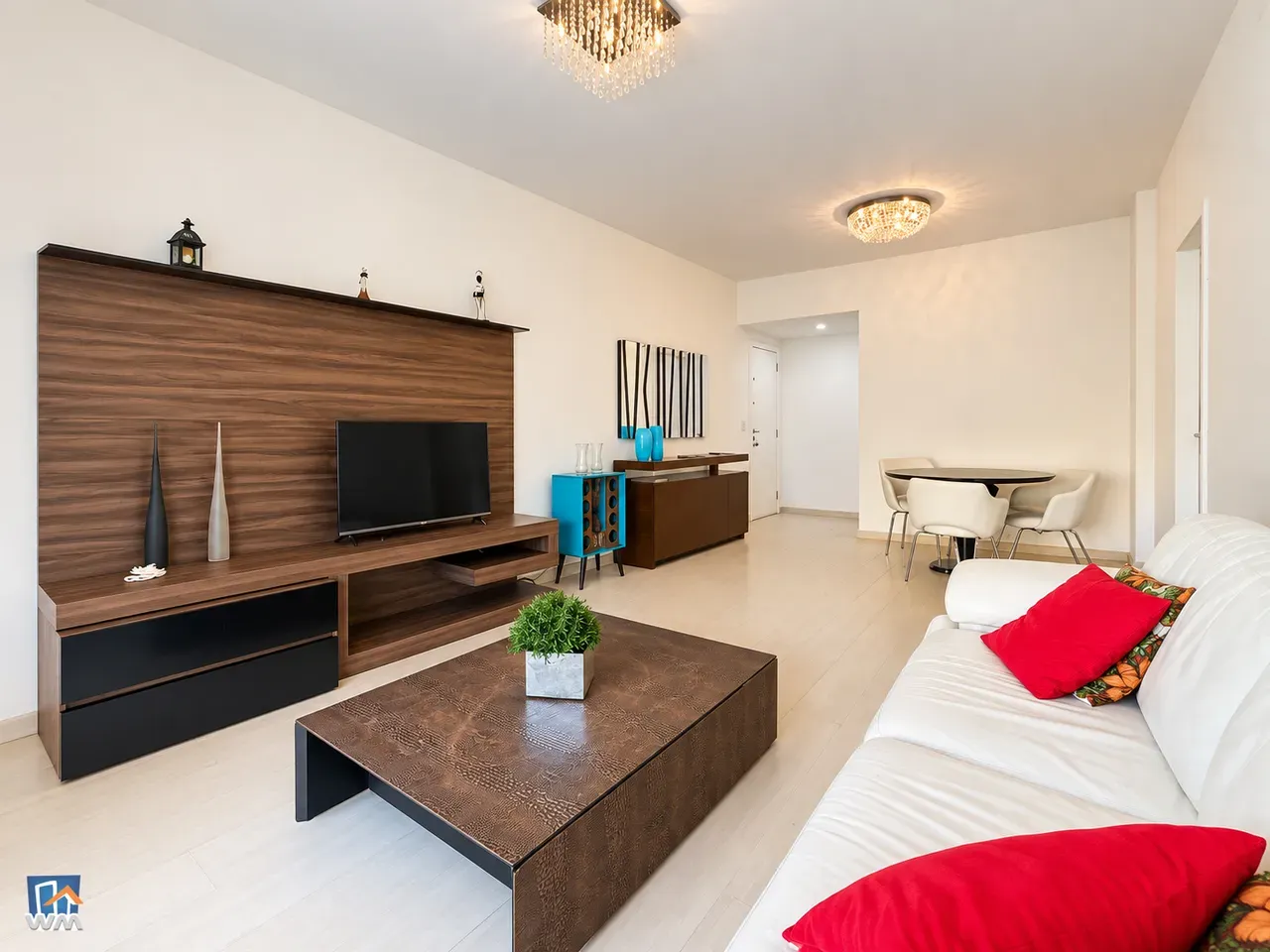 125 m² apartment with a washing machine and a home office — photo 19