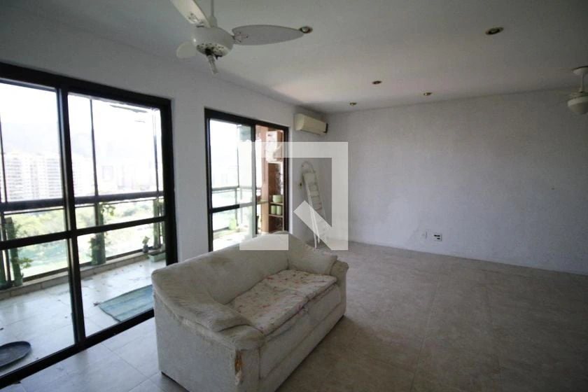 Квартира-котедж із 3 спальнями та 159 м² балконом — photo 2