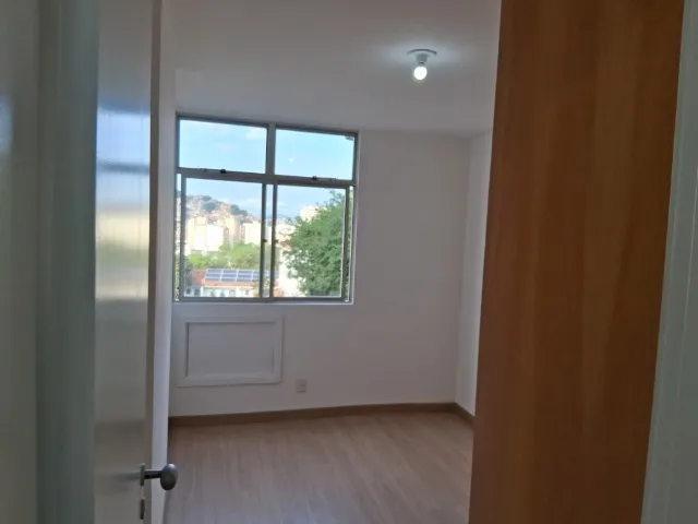 Apartment, 81 m², with a walk-in closet — photo 4