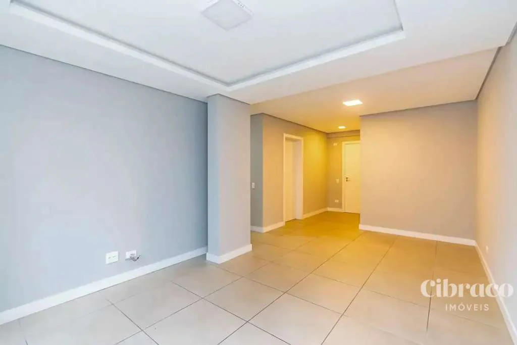 Apartamento de 2 dormitórios com 155,48 m² e 1 vaga — photo 2