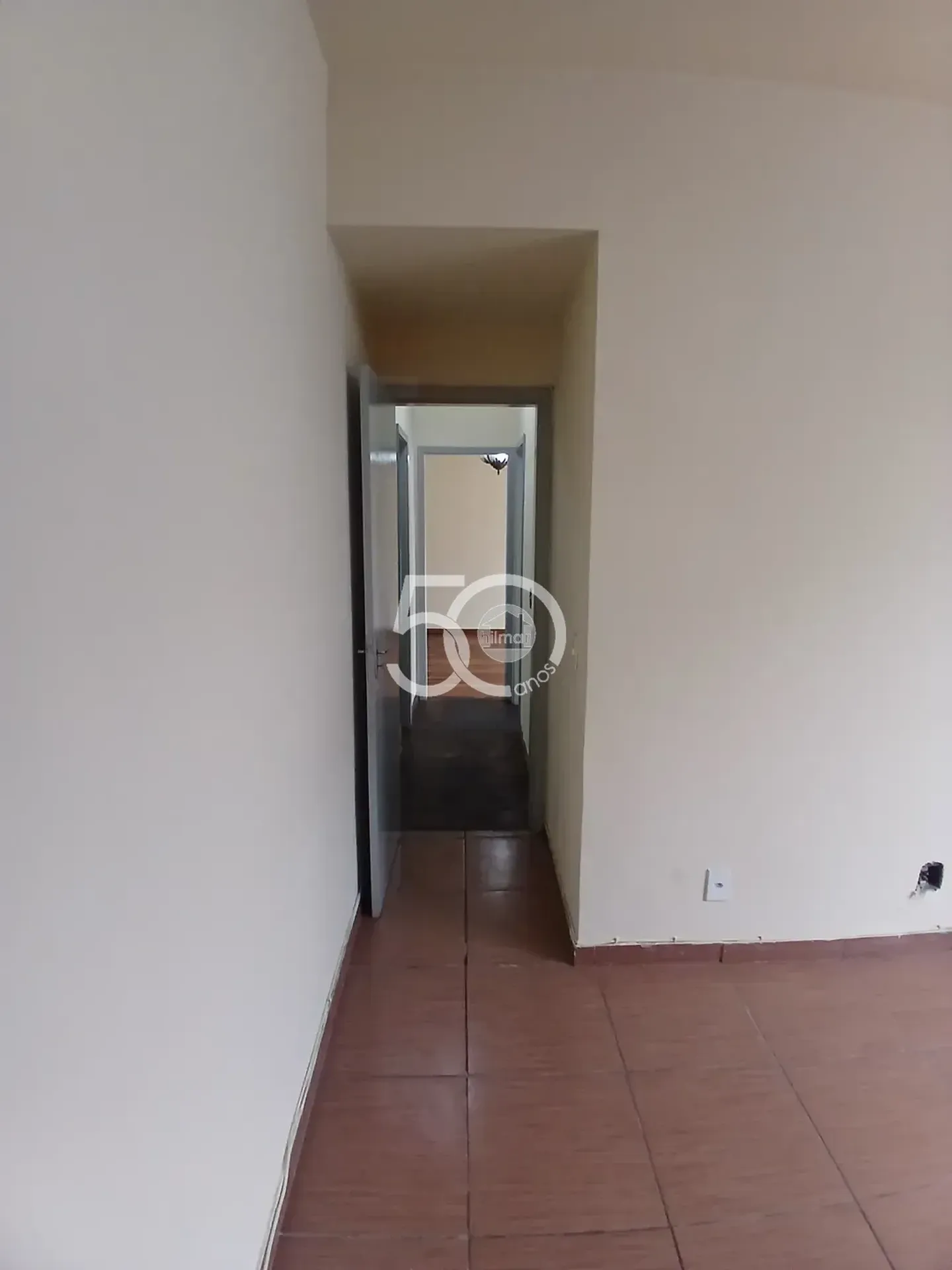 Apartamento sem mobília com 2 quartos e varanda — photo 21