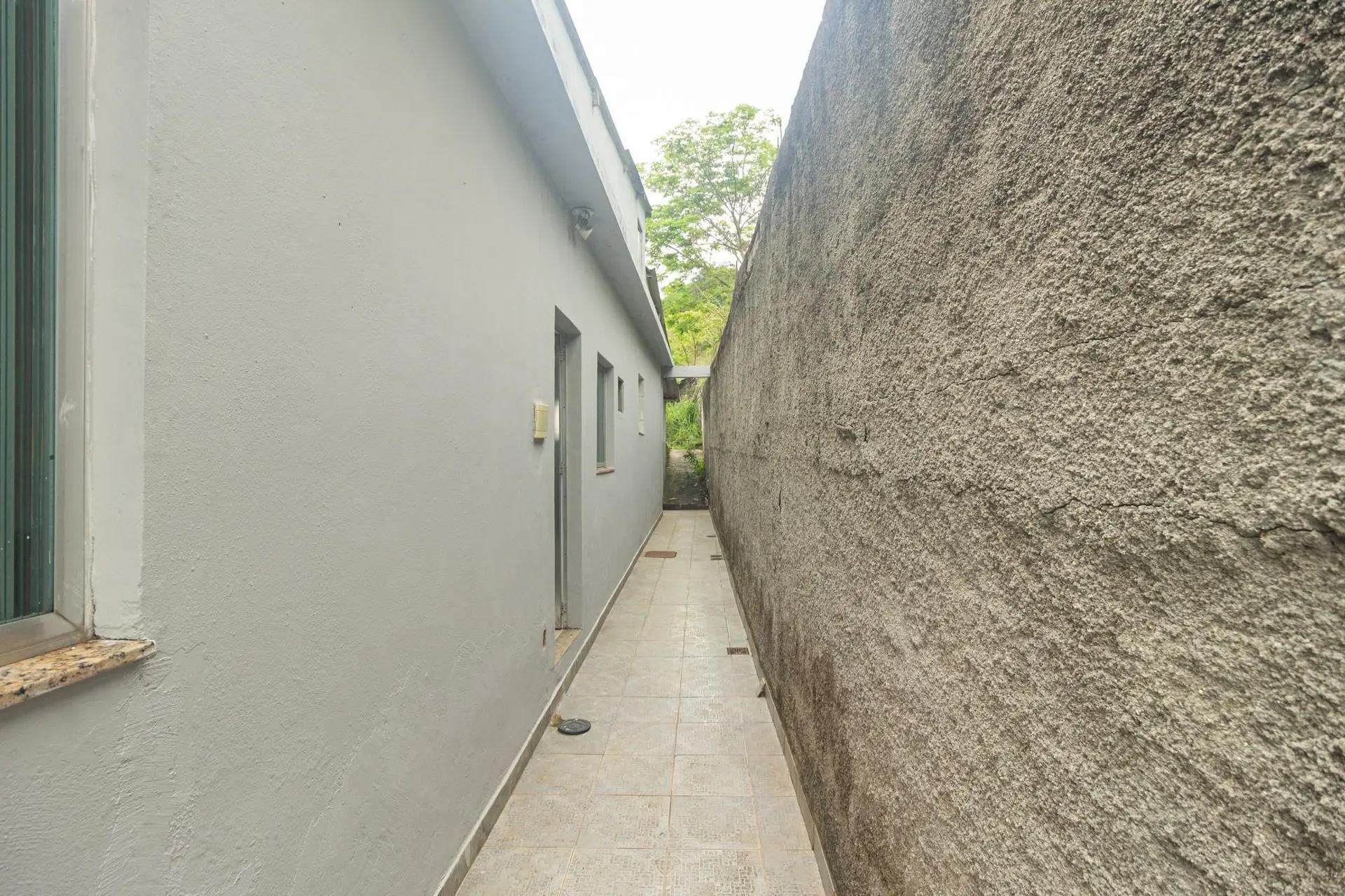 2-bedroom house with a garden in Rio de Janeiro — photo 38