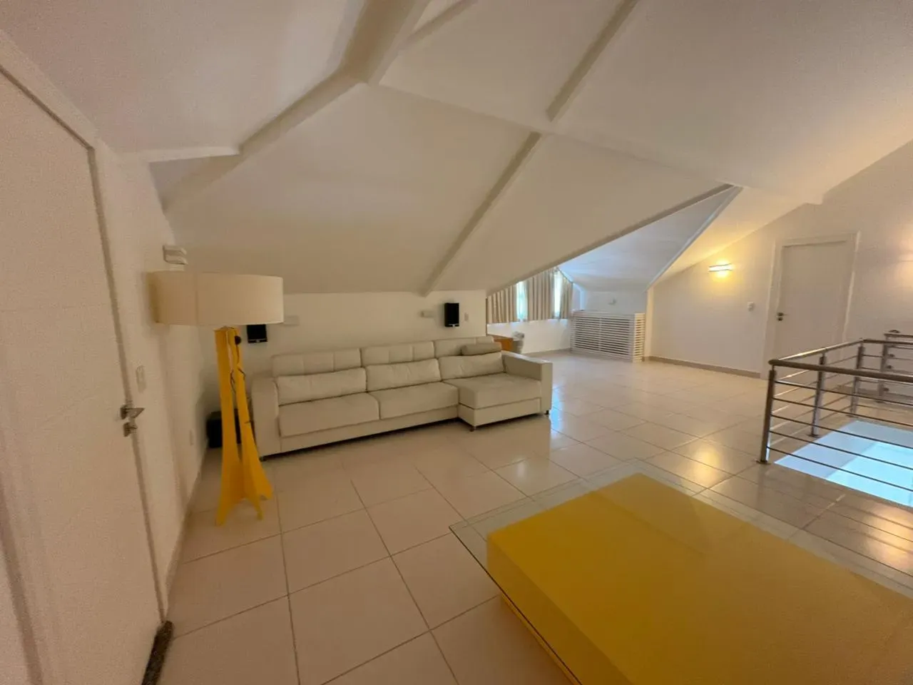 Furnished 6-suite house with 640 m² and 4 parking — photo 23